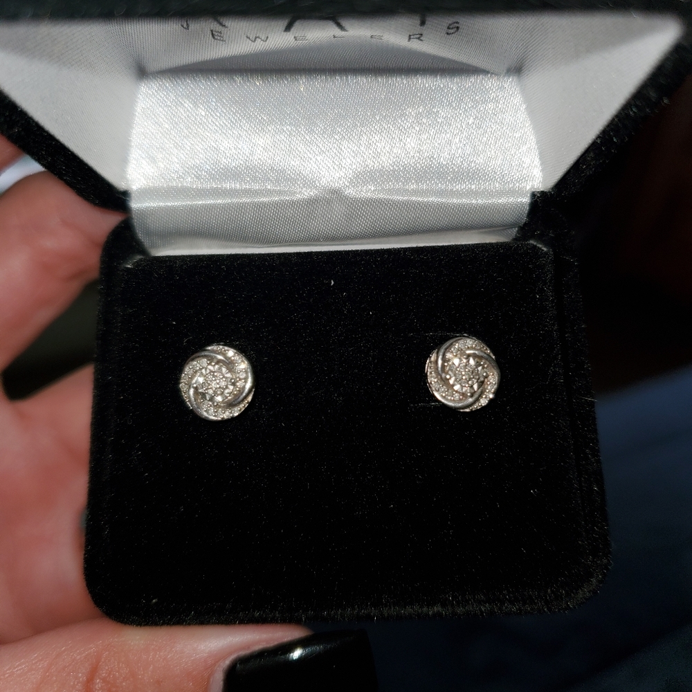 Kays Earrings